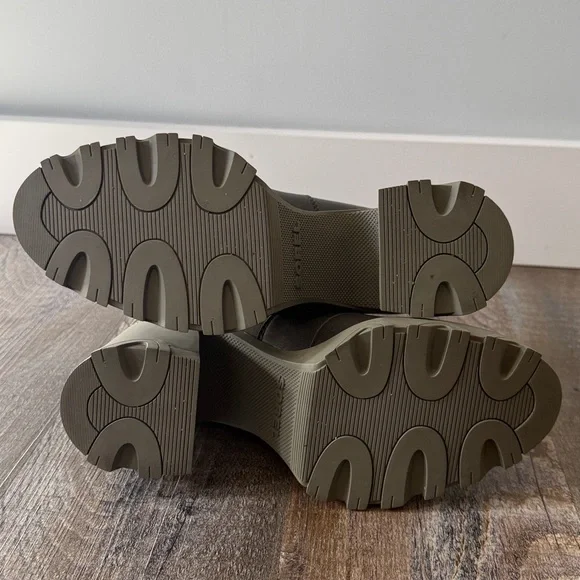 Sorel | Brex Heel Waterproof Chelsea Boots - Picture 7 of 10